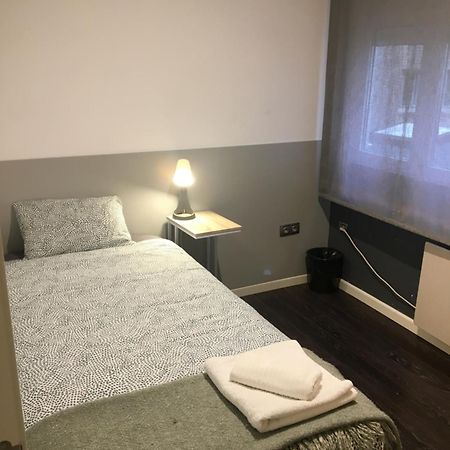 Apartamento Manuela Sancho Apartment Zaragoza Exterior foto